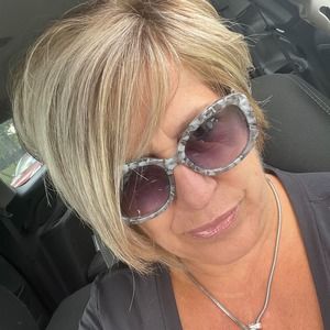 Meet your Posher, Cindy